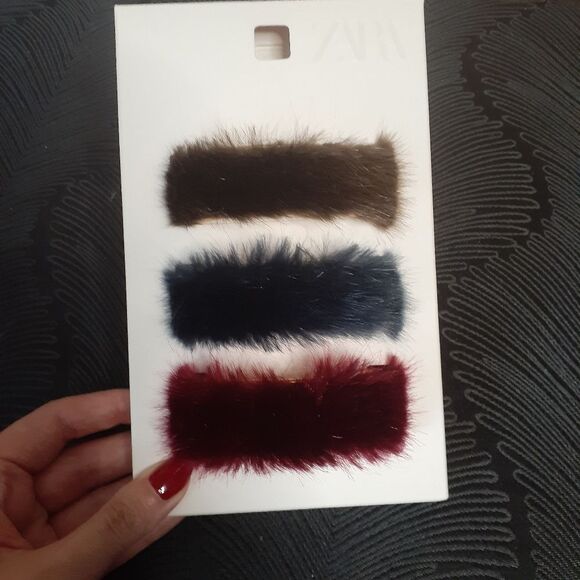 Zara Nwt Limited Edition Faux Fur Cuff Bracelets - Picture 9 of 11